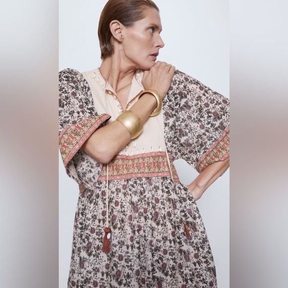 Zara Dresses & Skirts - Zara Floral Maxi Dress